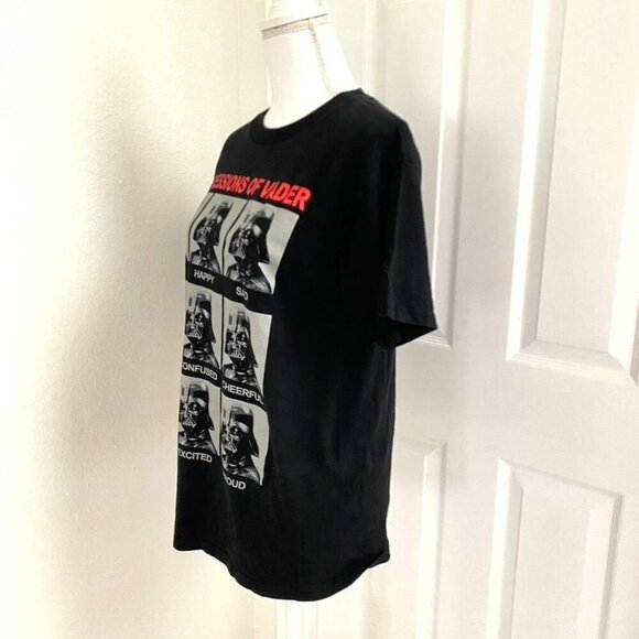 Star Wars Mad Engine Expressions Of Vader Black T-Shirt Size Medium - Picture 3 of 6